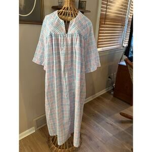 Vintage Duster Housecoat Housedress Loungewear